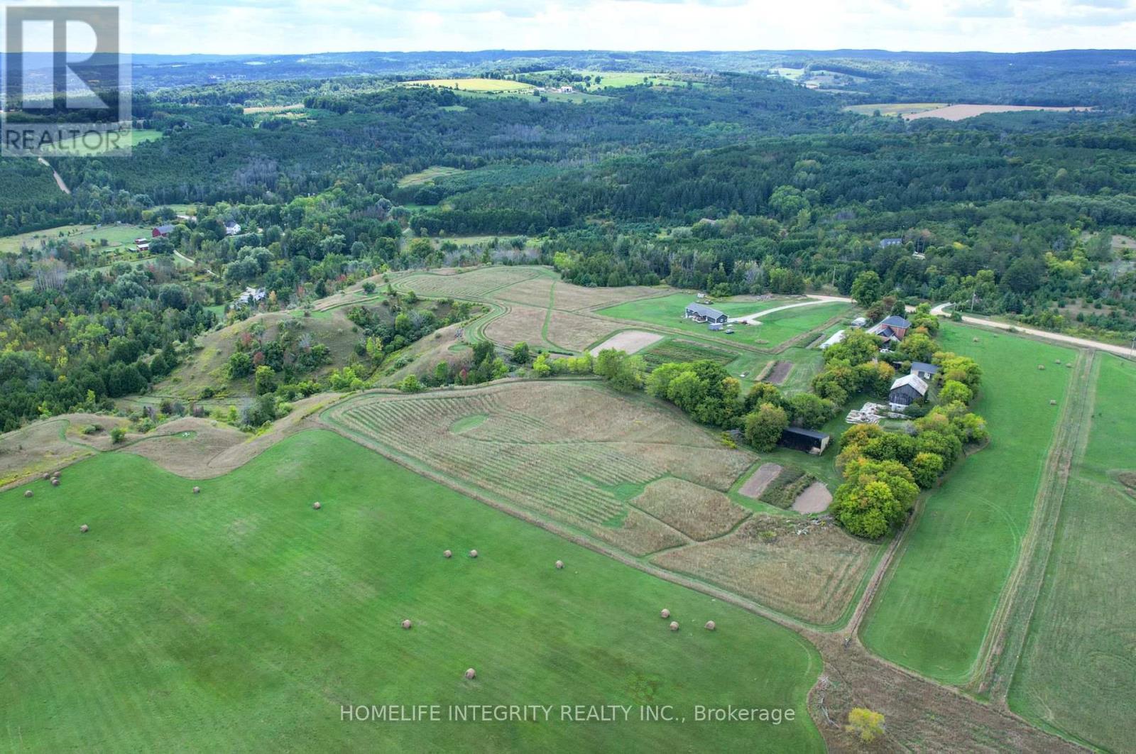 995305 Mono Adjala Townline, Adjala-Tosorontio, Ontario  L9R 1V1 - Photo 48 - N12417163