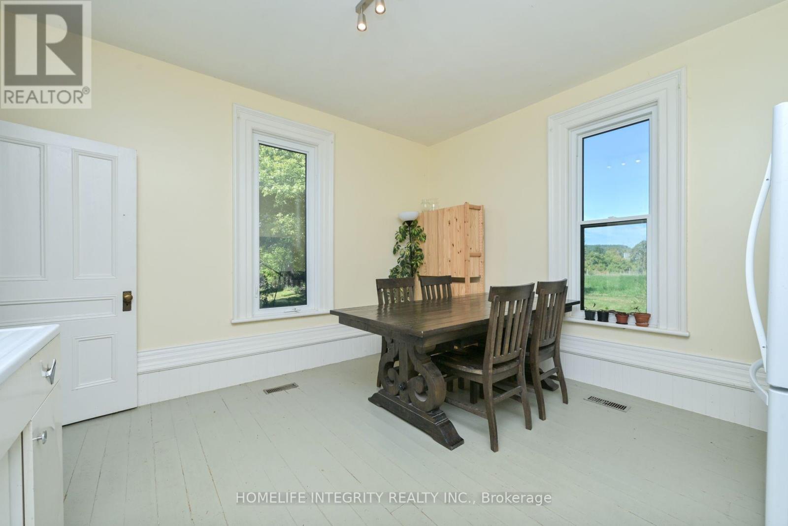995305 Mono Adjala Townline, Adjala-Tosorontio, Ontario  L9R 1V1 - Photo 12 - N12417163