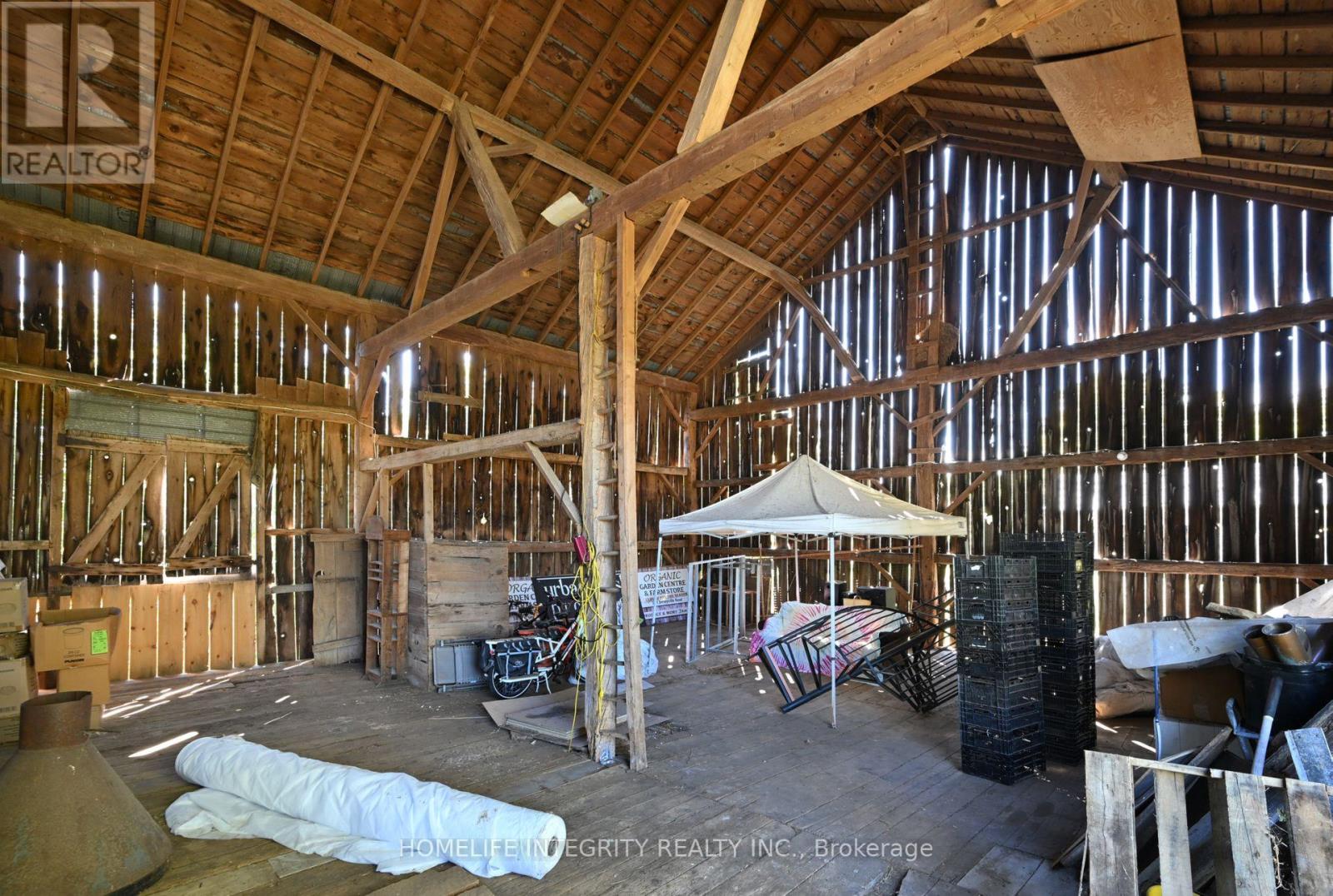 995305 Mono Adjala Townline, Adjala-Tosorontio, Ontario  L9R 1V1 - Photo 28 - N12417163
