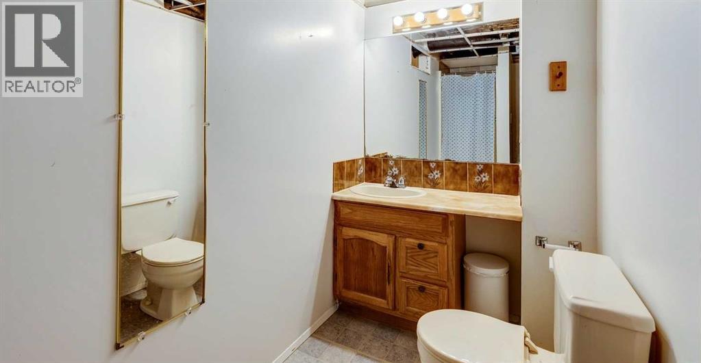 5023 Nemiskam Road Nw, Calgary, Alberta  T2K 2P8 - Photo 29 - A2247621