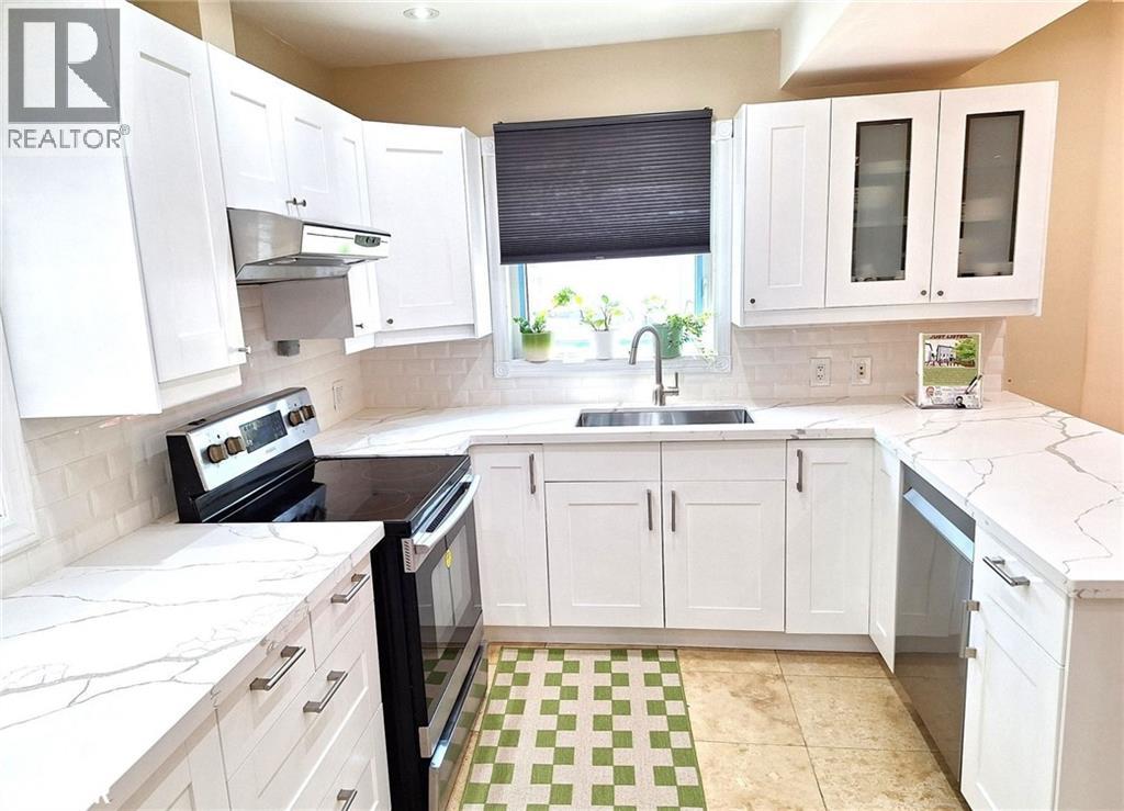 74 Cliff Street, Toronto, Ontario  M6N 4M1 - Photo 3 - 40775974