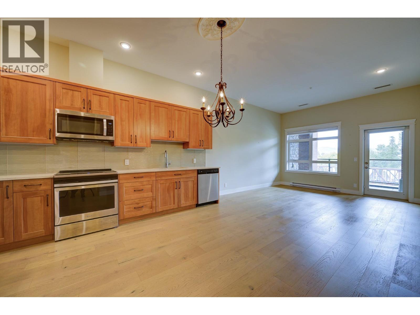 568 Lorne Street Unit# 102, Kamloops, British Columbia  V2C 1W3 - Photo 3 - 10356607