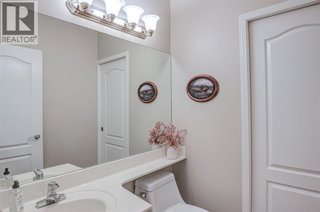 78 Shannon Estates Terrace Sw, Calgary, Alberta  T2Y 4C6 - Photo 22 - A2259838