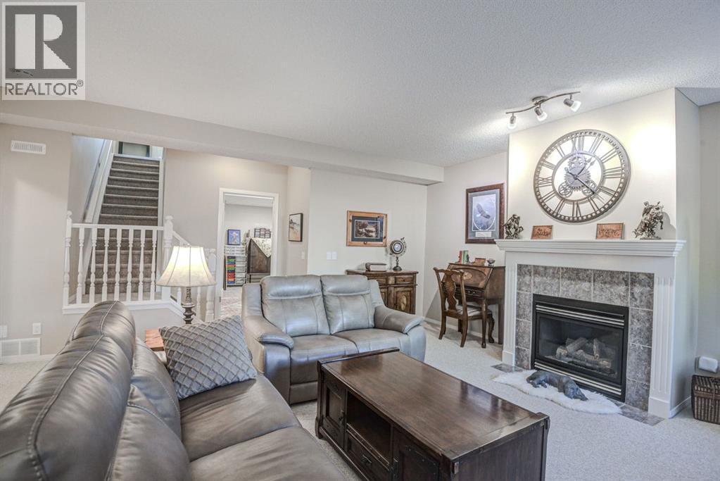 78 Shannon Estates Terrace Sw, Calgary, Alberta  T2Y 4C6 - Photo 28 - A2259838