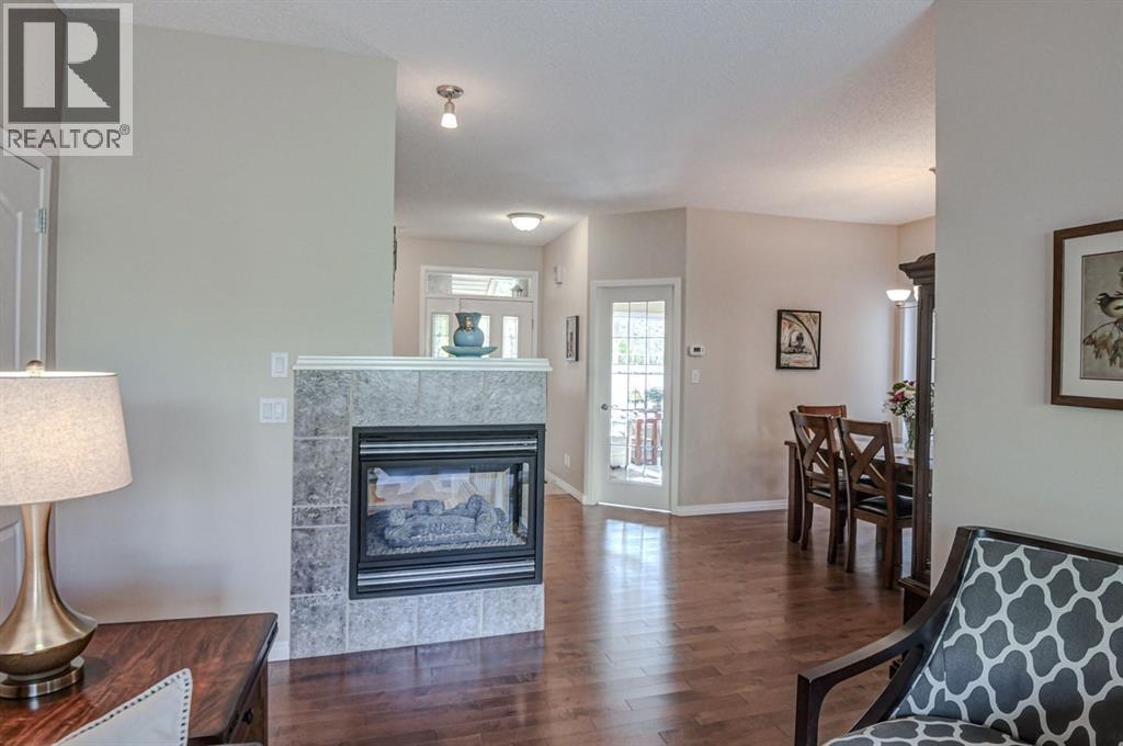 78 Shannon Estates Terrace Sw, Calgary, Alberta  T2Y 4C6 - Photo 12 - A2259838