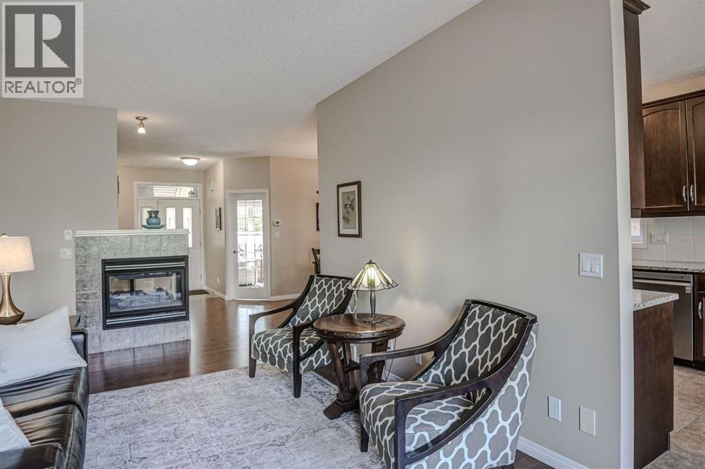 78 Shannon Estates Terrace Sw, Calgary, Alberta  T2Y 4C6 - Photo 11 - A2259838