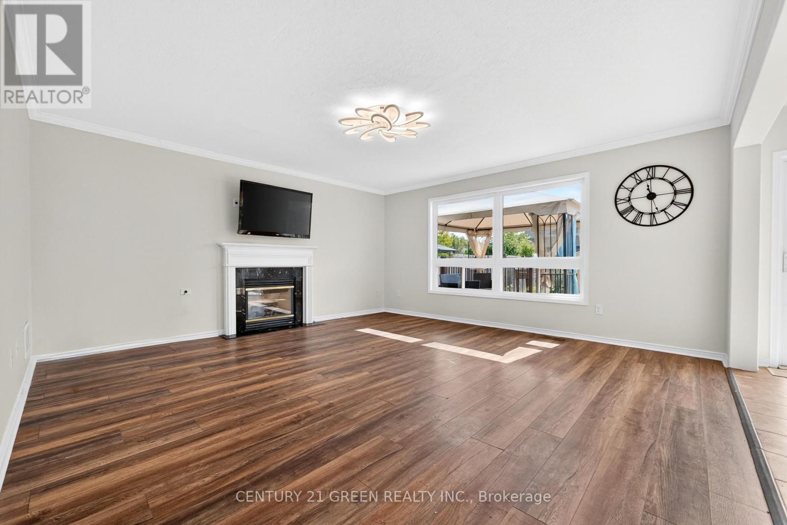 110 Hunter Way, Brantford, Ontario  N3T 0B1 - Photo 9 - X12414676