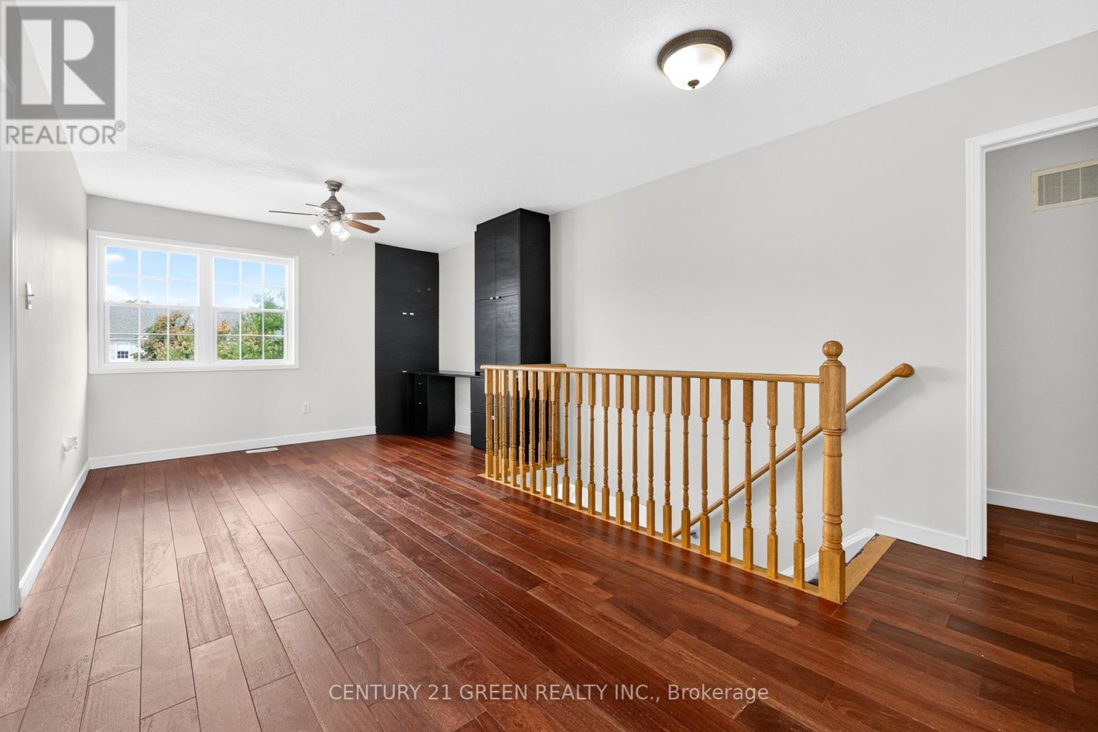 110 Hunter Way, Brantford, Ontario  N3T 0B1 - Photo 23 - X12414676