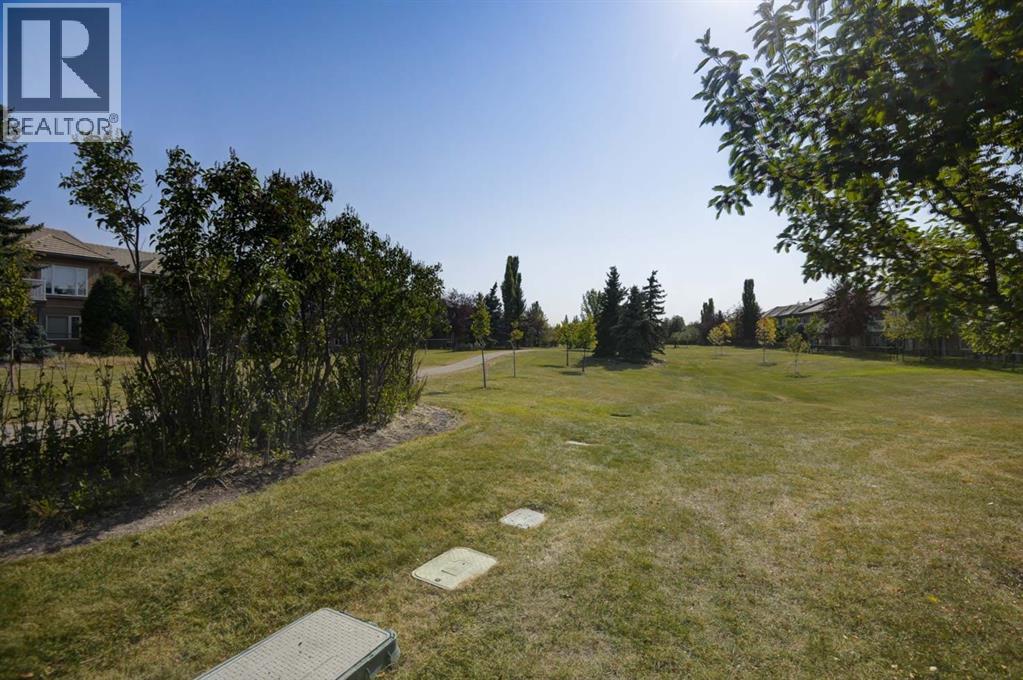 78 Shannon Estates Terrace Sw, Calgary, Alberta  T2Y 4C6 - Photo 44 - A2259838