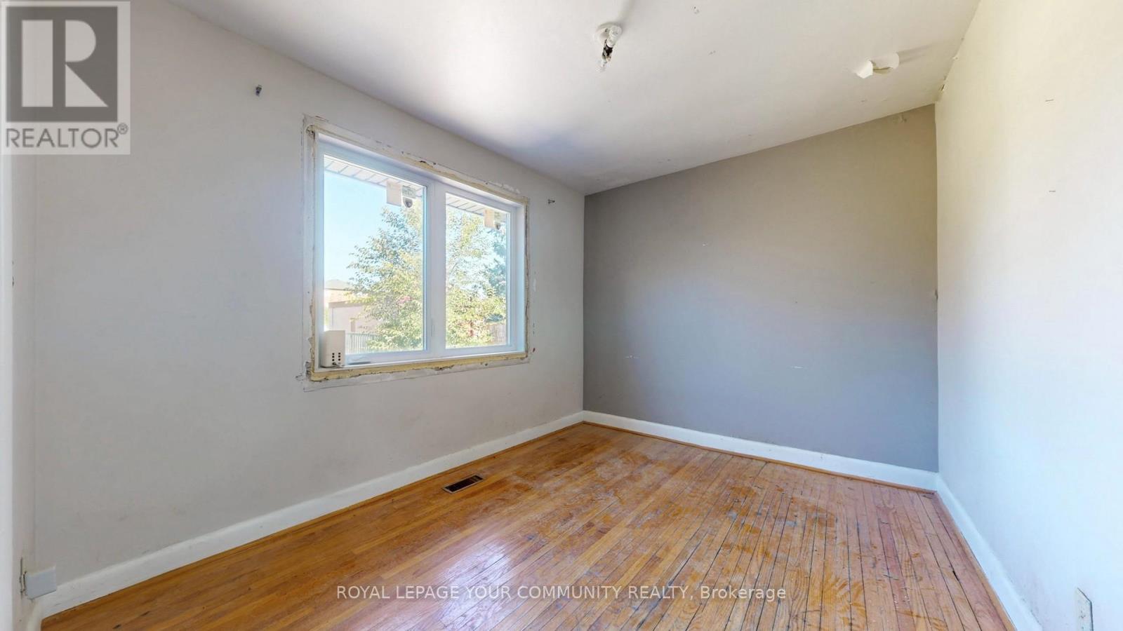 480 Ellerslie Avenue, Toronto, Ontario  M2R 1C4 - Photo 13 - C12441006