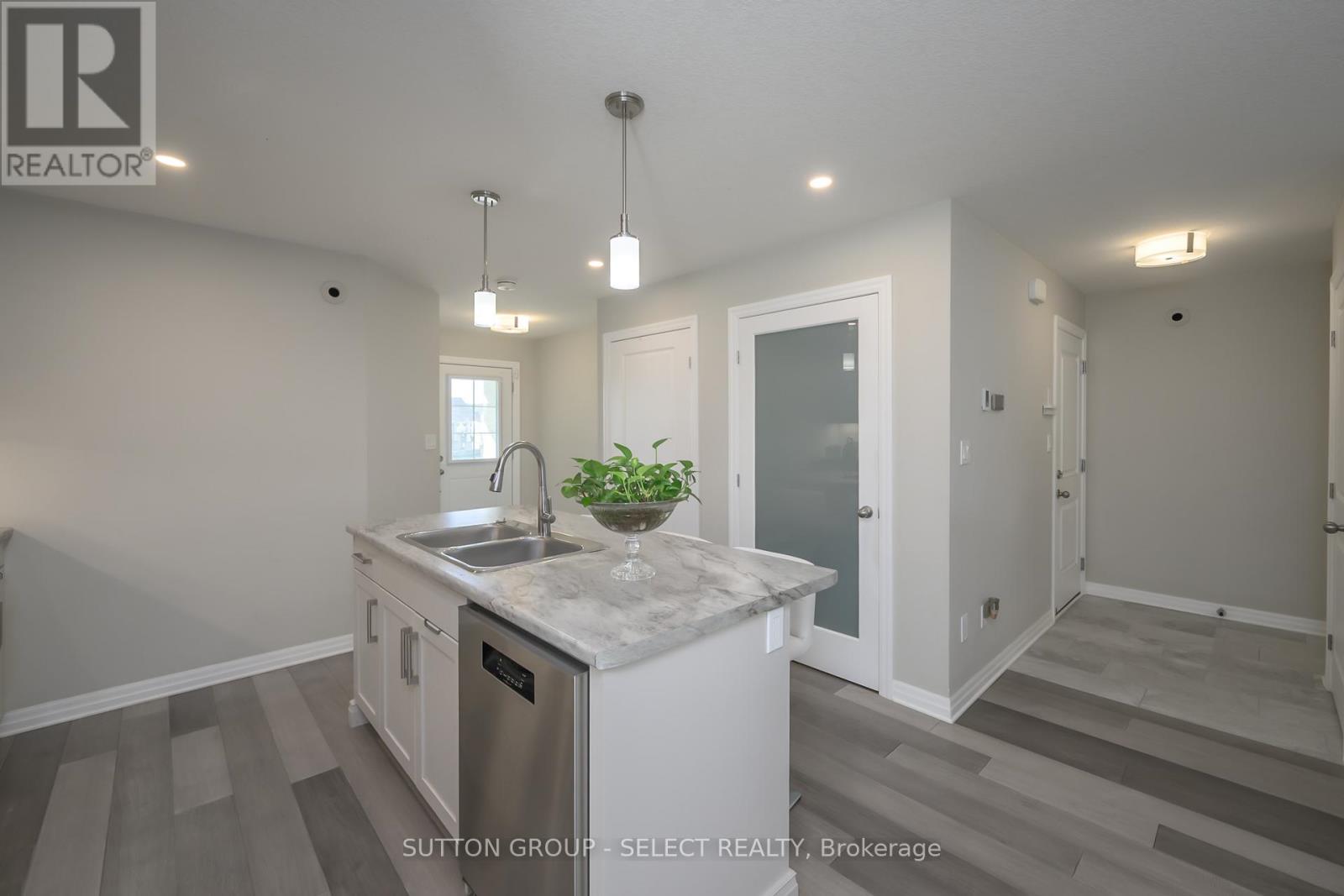 3 Harlequin Court, St. Thomas, Ontario  N5R 0L5 - Photo 15 - X12447283
