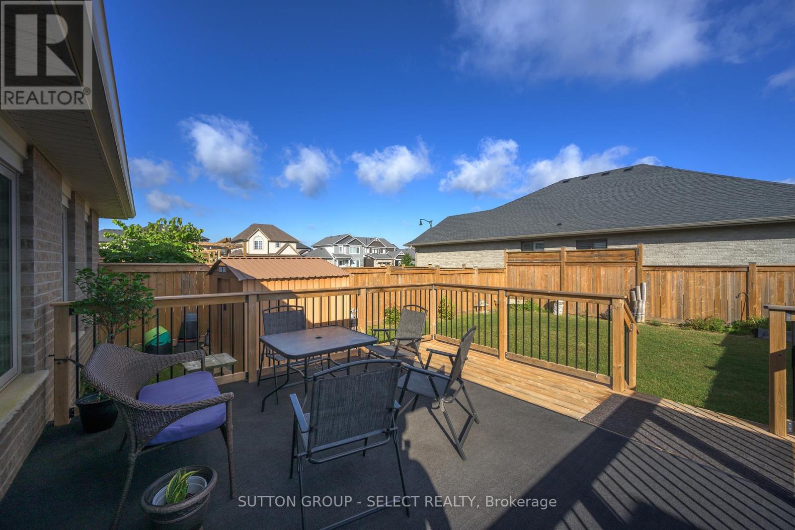 3 Harlequin Court, St. Thomas, Ontario  N5R 0L5 - Photo 3 - X12447283