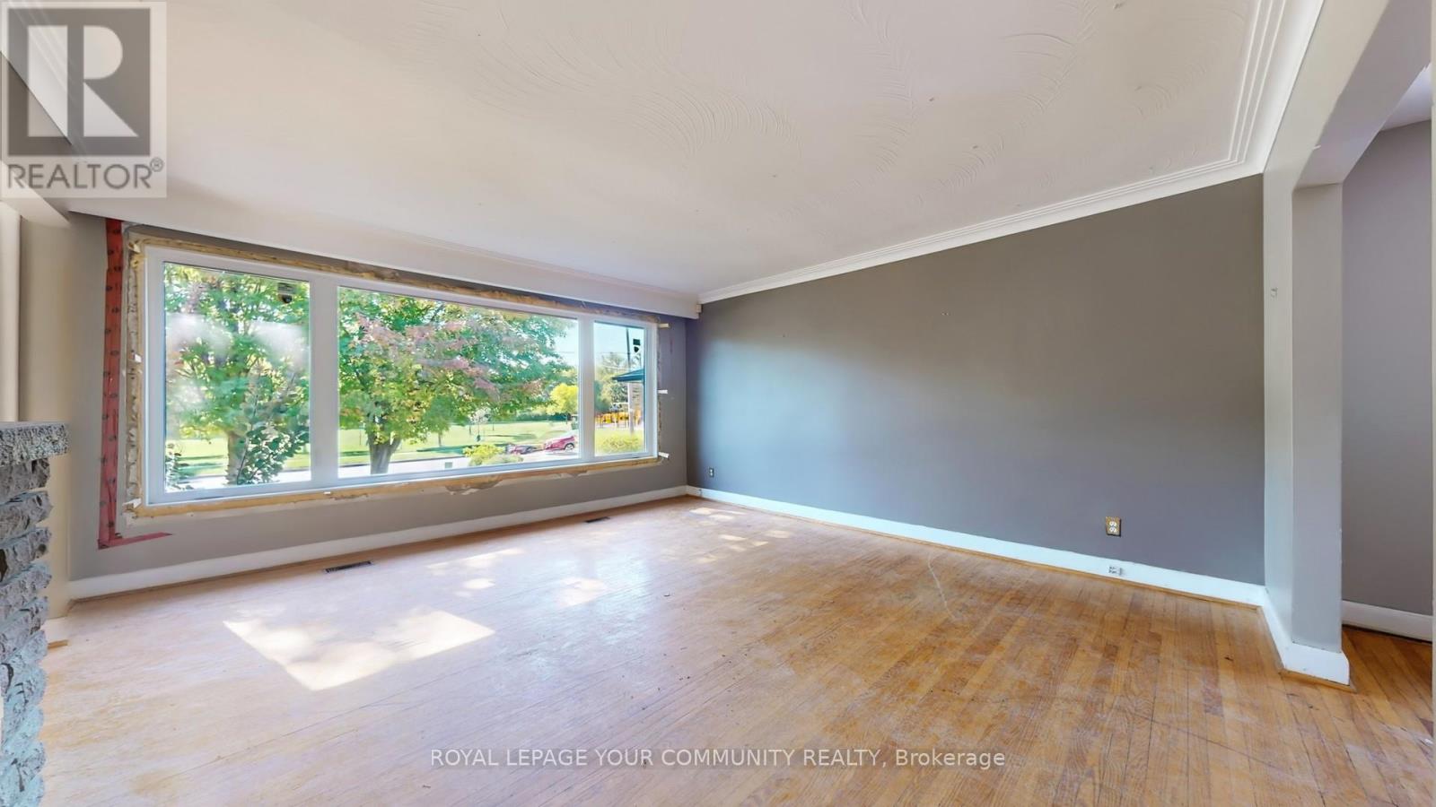 480 Ellerslie Avenue, Toronto, Ontario  M2R 1C4 - Photo 3 - C12441006