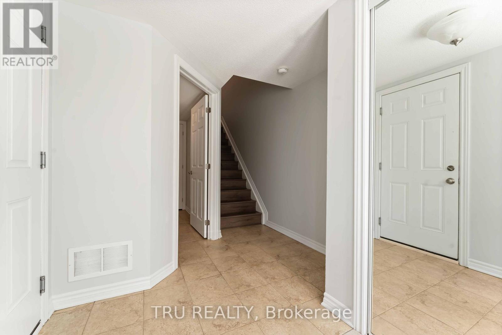 544 Snow Goose Street, Ottawa, Ontario  K2J 6C7 - Photo 2 - X12445628