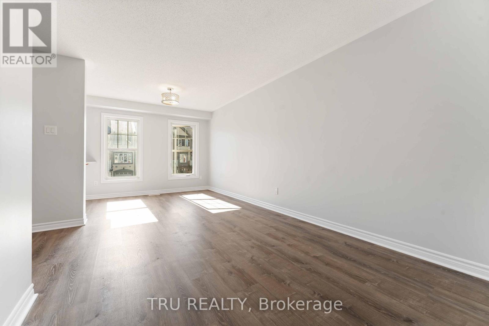 544 Snow Goose Street, Ottawa, Ontario  K2J 6C7 - Photo 6 - X12445628