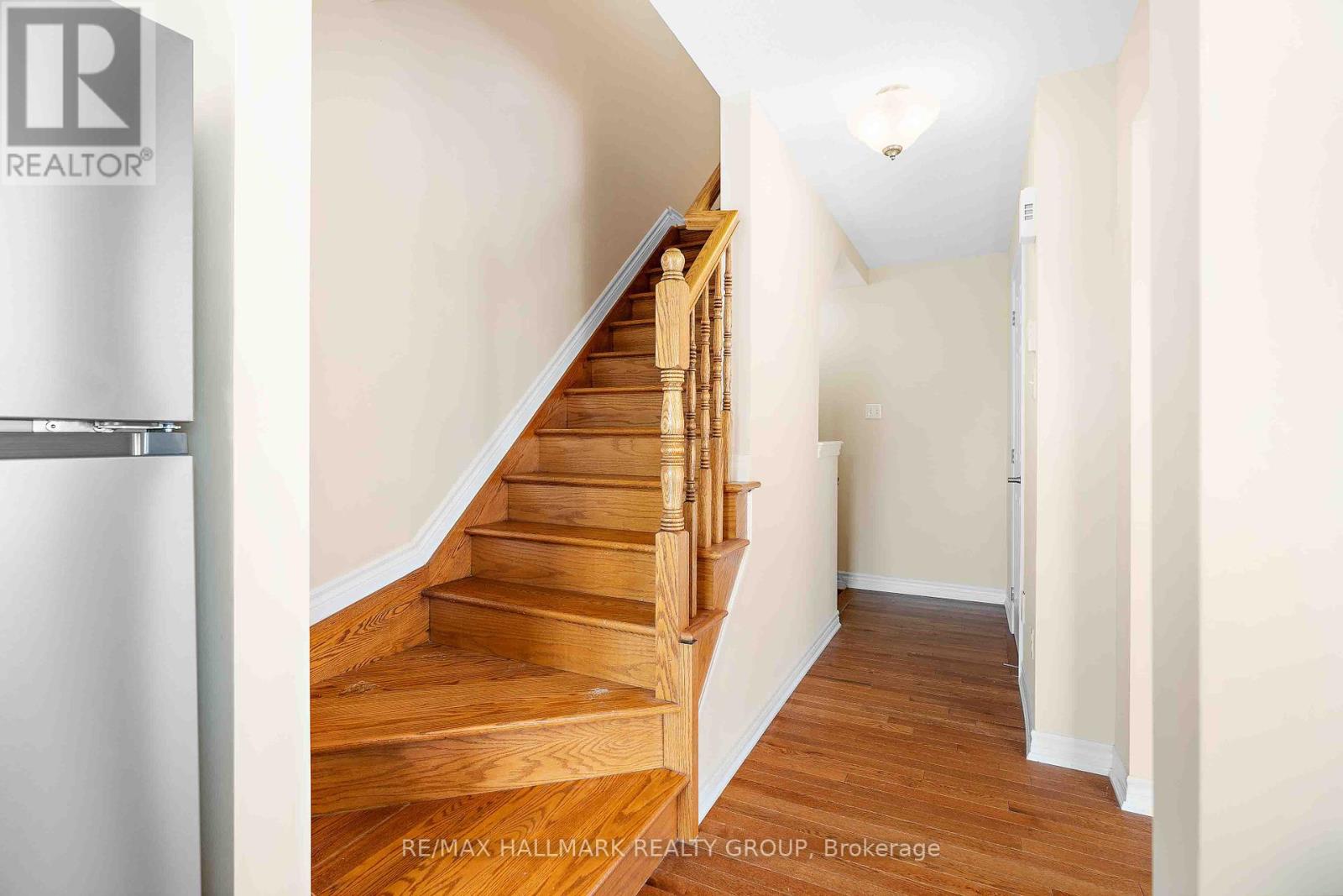 164 Sunshine Crescent, Ottawa, Ontario  K4A 0V3 - Photo 14 - X12447296
