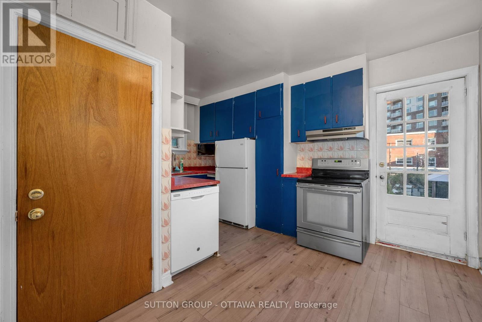 82 Genest Street, Ottawa, Ontario  K1L 7Z2 - Photo 16 - X12447309
