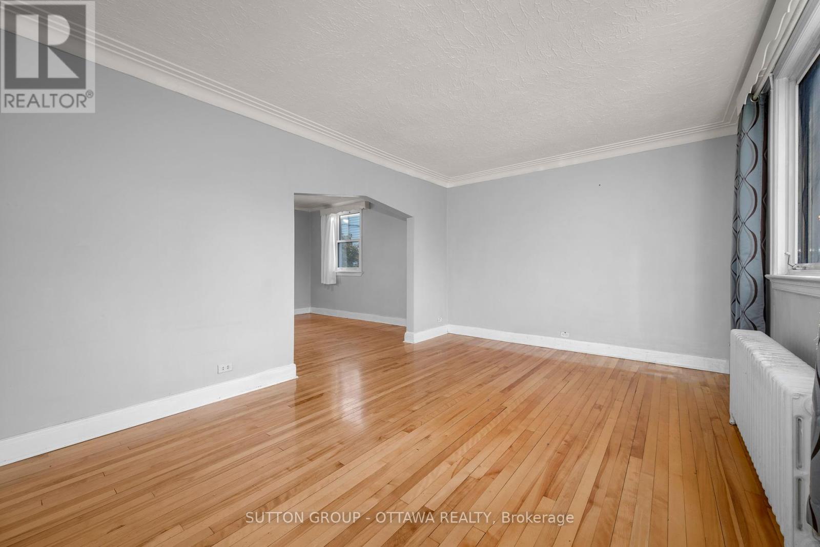 82 Genest Street, Ottawa, Ontario  K1L 7Z2 - Photo 7 - X12447309