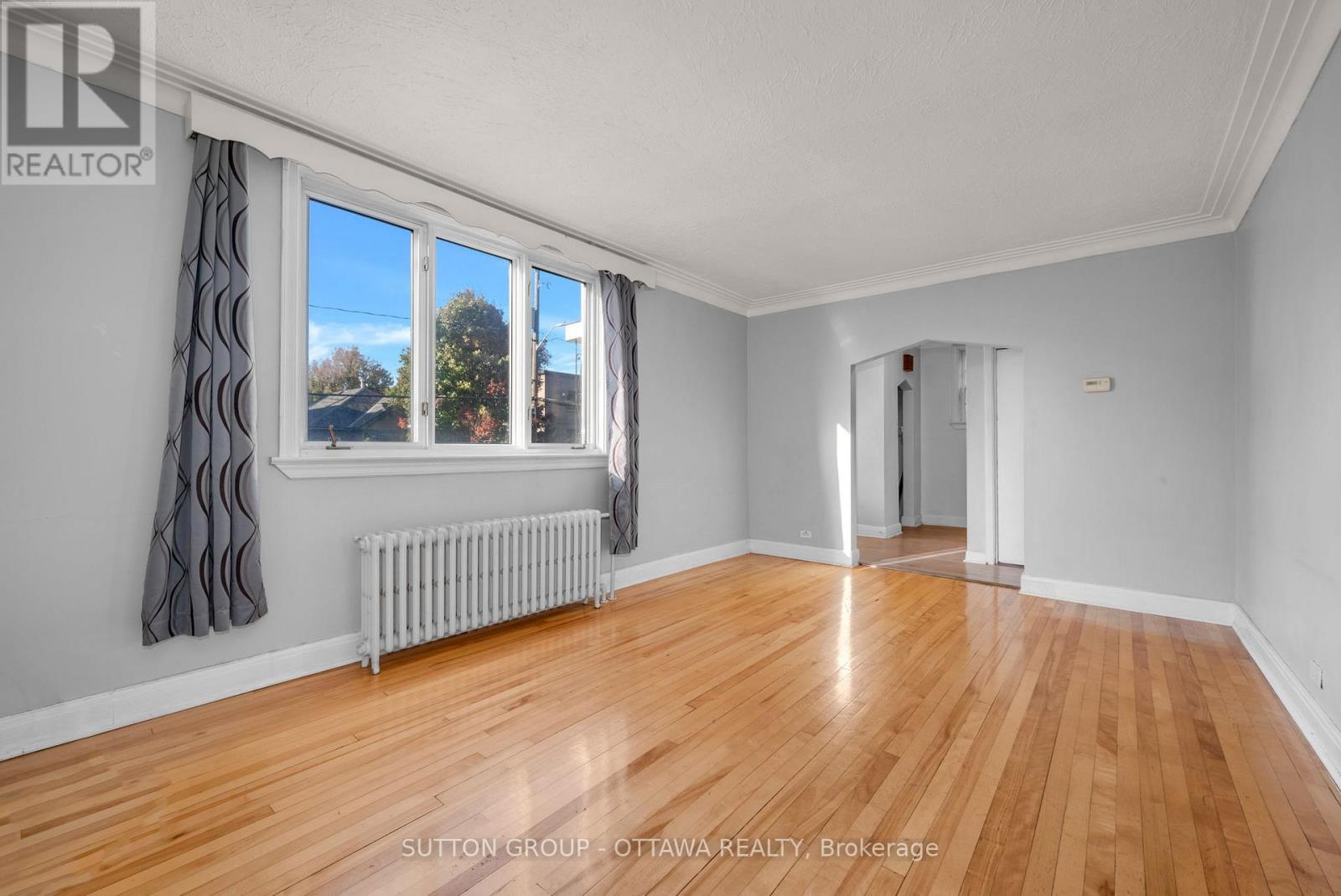 82 Genest Street, Ottawa, Ontario  K1L 7Z2 - Photo 8 - X12447309