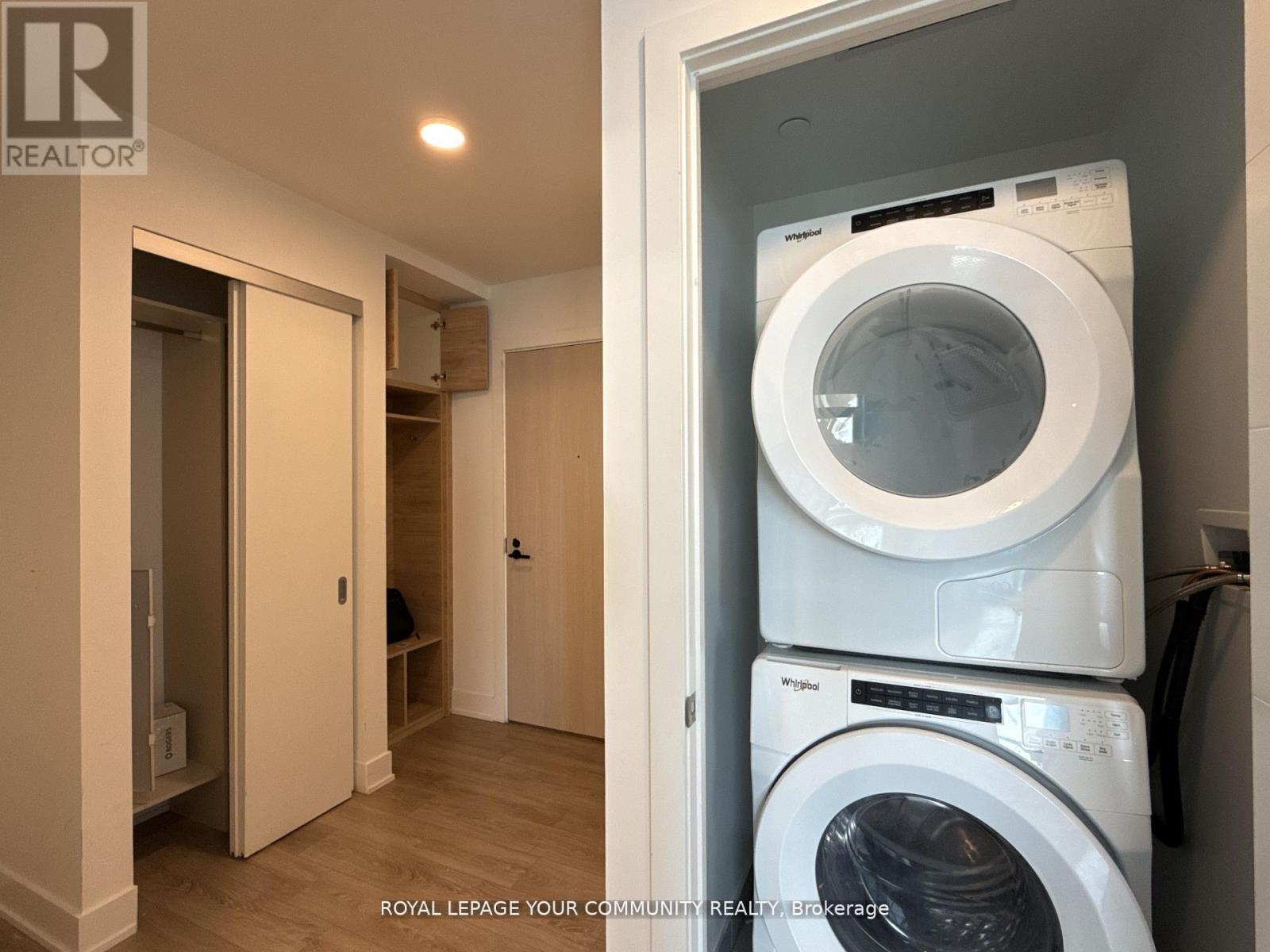 3302 - 200 Redpath Avenue, Toronto, Ontario  M4P 0E6 - Photo 8 - C12447087