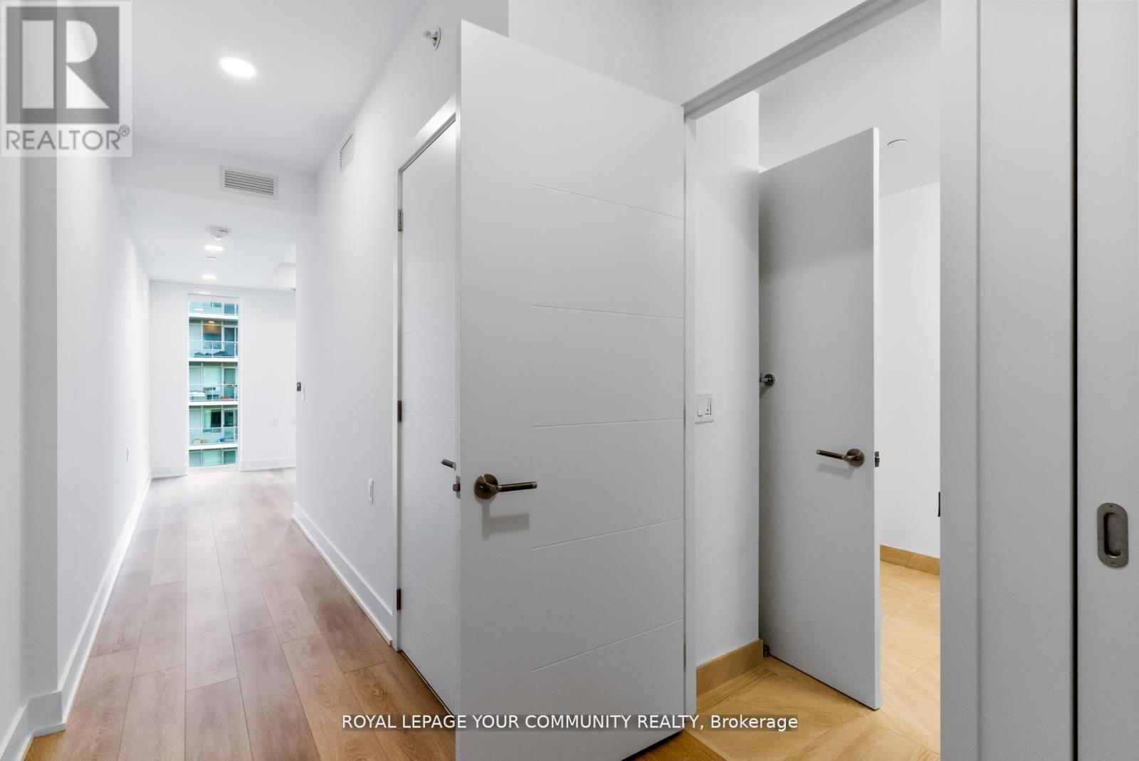 3310 - 200 Redpath Avenue, Toronto, Ontario  M4P 0E6 - Photo 36 - C12447089