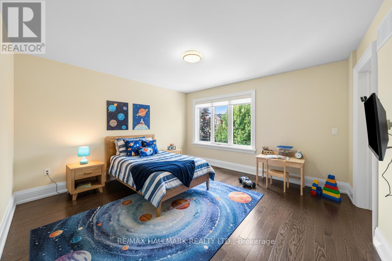 19 Hycrest Avenue, Toronto (Willowdale East), Ontario  M2N 5G2 - Photo 25 - C12447137