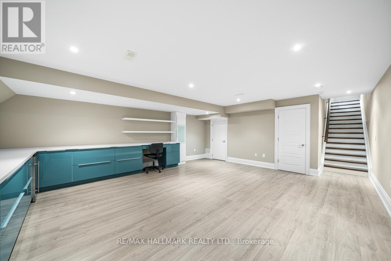 19 Hycrest Avenue, Toronto (Willowdale East), Ontario  M2N 5G2 - Photo 37 - C12447137