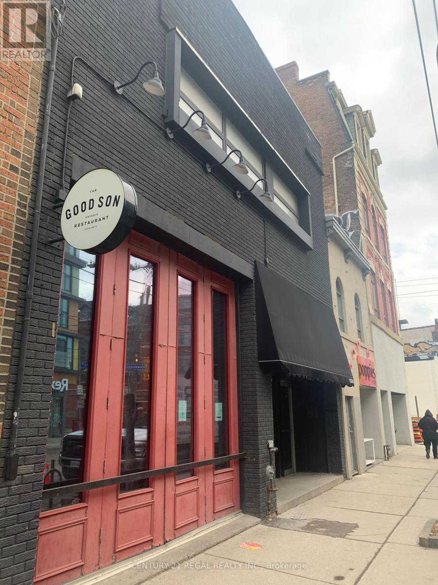 1096 Queen Street W, Toronto (Little Portugal), Ontario  M6J 1H9 - Photo 1 - C12447152