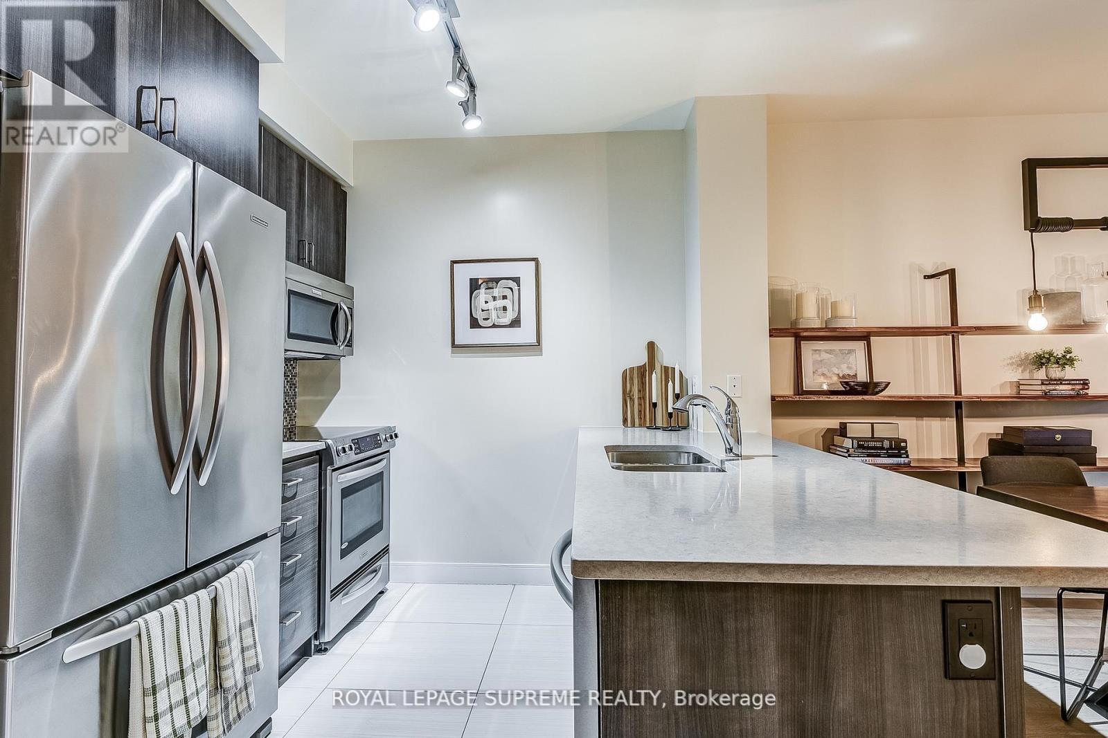 619 - 825 Church Street, Toronto (Rosedale-Moore Park), Ontario  M4W 3Z4 - Photo 6 - C12447189