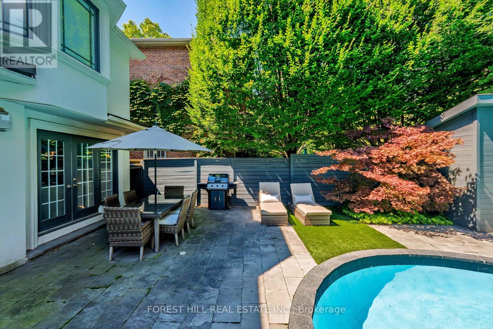 34 Forest Ridge Drive, Toronto (Forest Hill North), Ontario  M6B 1H3 - Photo 39 - C12447211