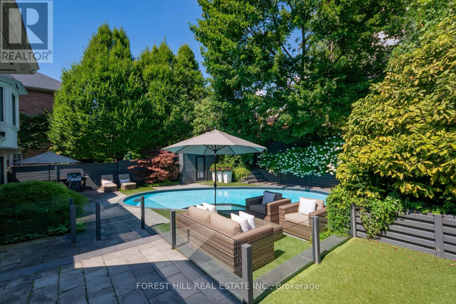 34 Forest Ridge Drive, Toronto (Forest Hill North), Ontario  M6B 1H3 - Photo 40 - C12447211