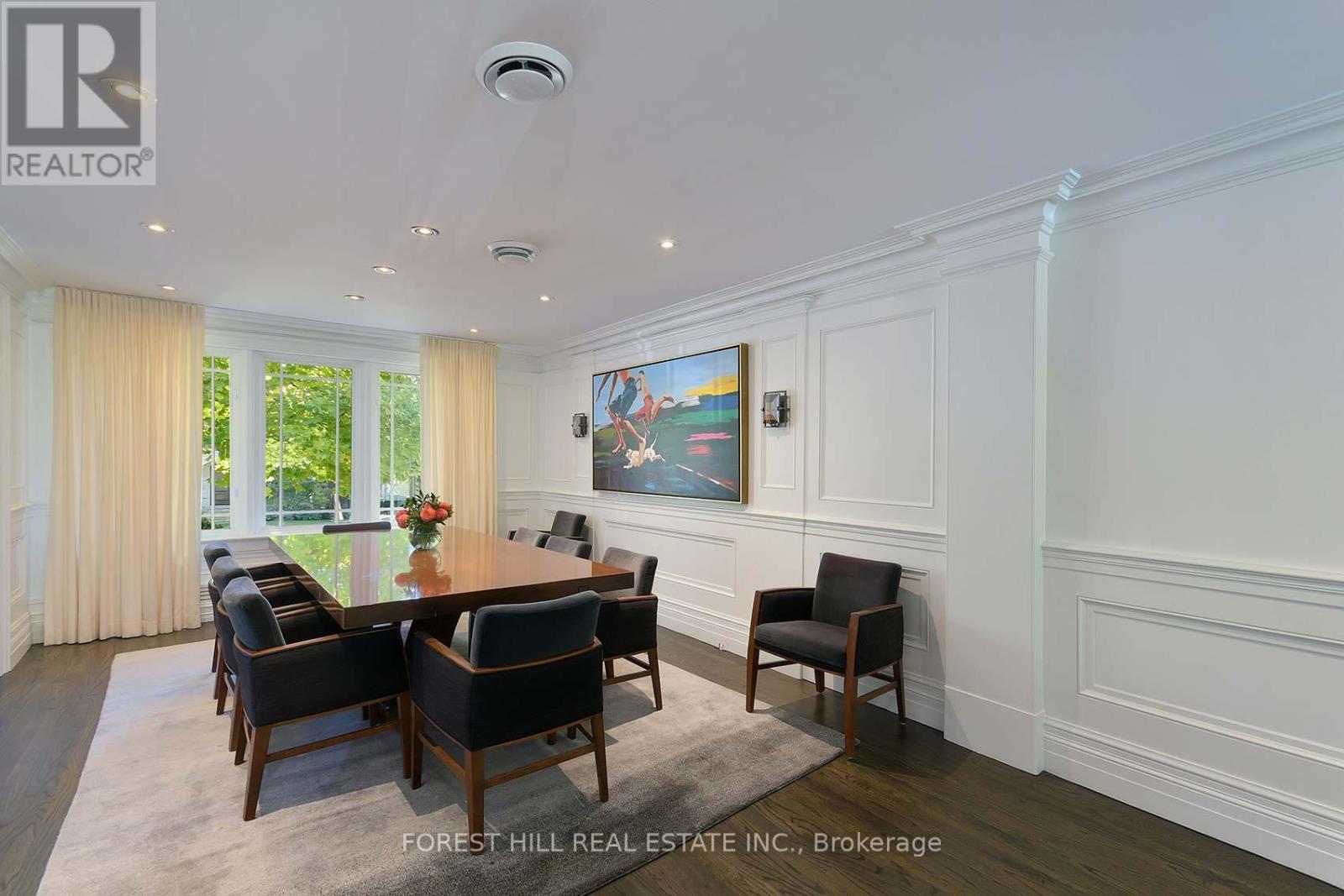 34 Forest Ridge Drive, Toronto (Forest Hill North), Ontario  M6B 1H3 - Photo 9 - C12447211