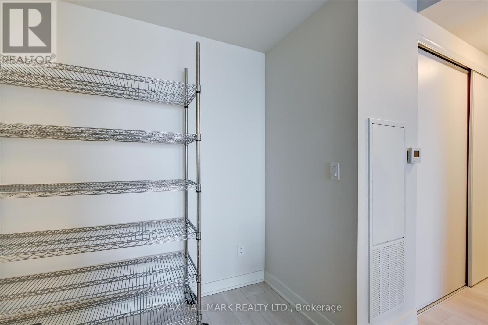 N2805 - 6 Sonic Way, Toronto, Ontario  M3C 0P1 - Photo 15 - C12447220