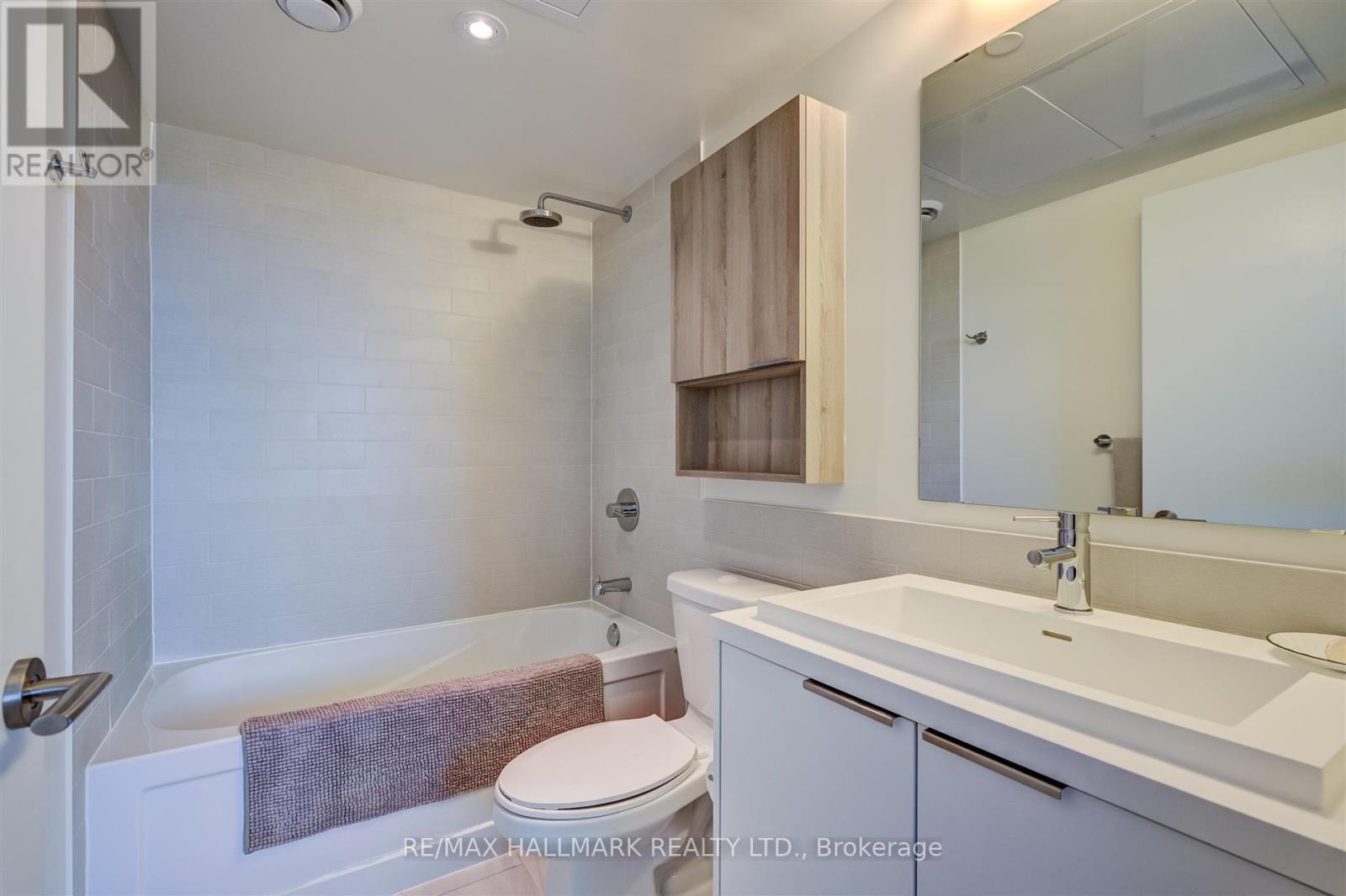 N2805 - 6 Sonic Way, Toronto, Ontario  M3C 0P1 - Photo 18 - C12447220