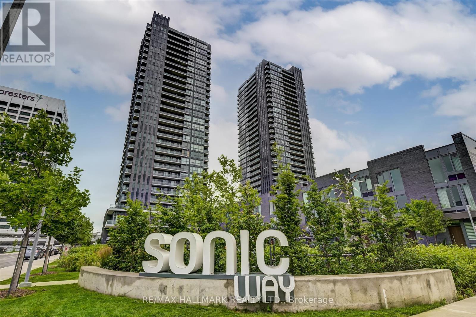 N2805 - 6 Sonic Way, Toronto, Ontario  M3C 0P1 - Photo 2 - C12447220