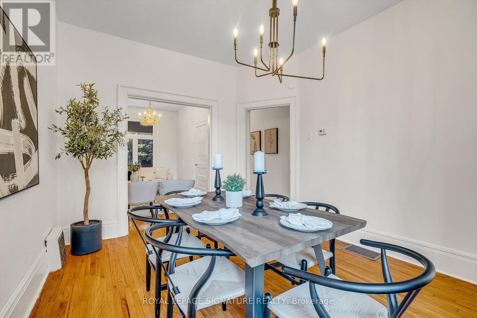 667 Shaw Street, Toronto (Palmerston-Little Italy), Ontario  M6G 3L8 - Photo 16 - C12447242