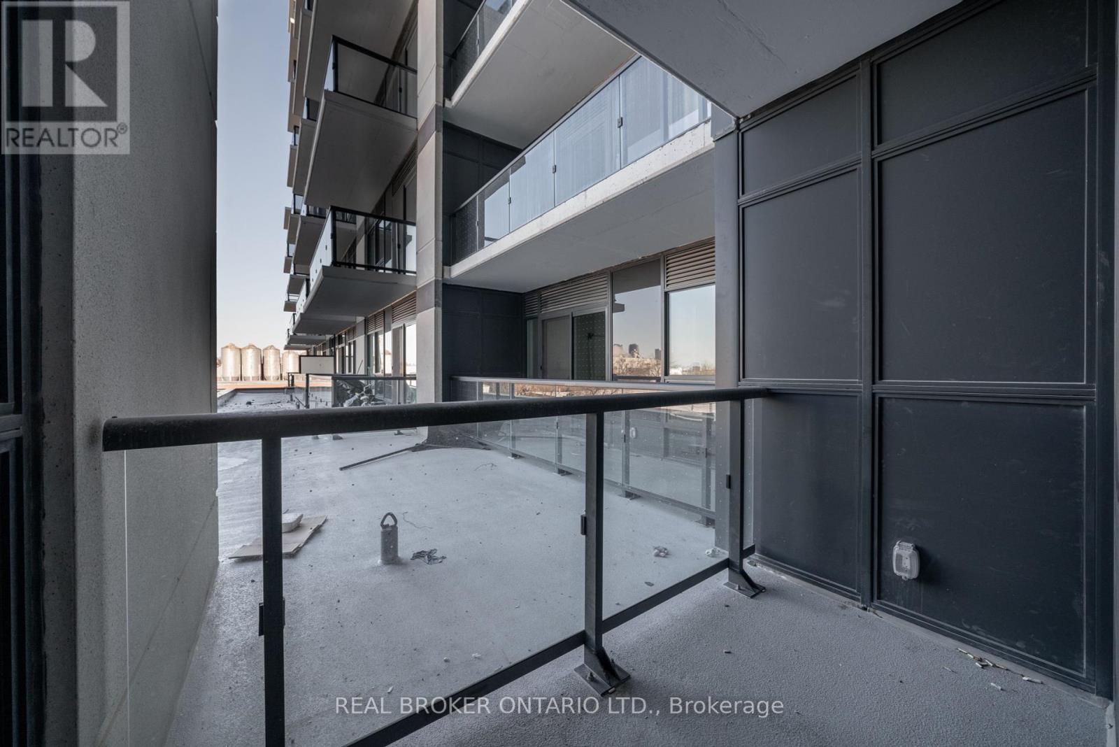 327 - 1350 Ellesmere Road, Toronto (Bendale), Ontario  M1P 0G6 - Photo 19 - E12447084