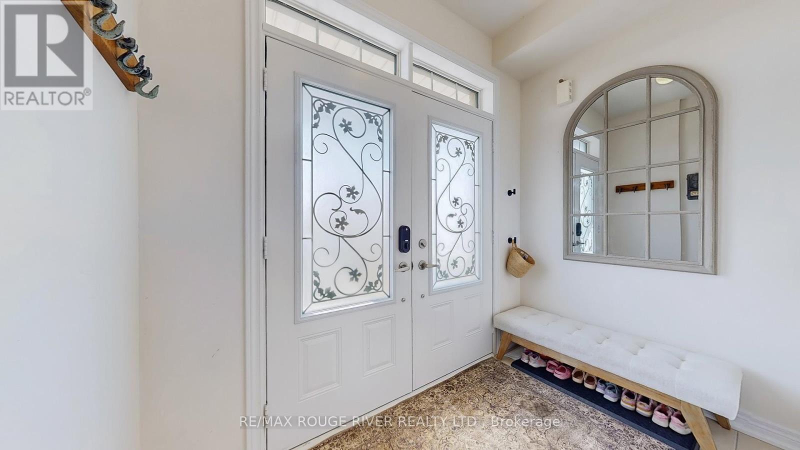 156 Christine Elliott Avenue, Whitby, Ontario  L1P 0L4 - Photo 3 - E12447125