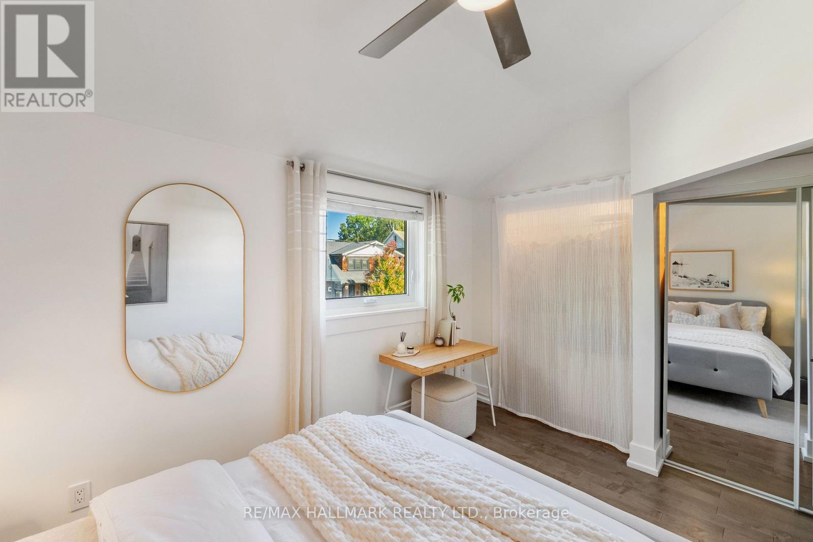 1 Heyworth Crescent, Toronto (East End-Danforth), Ontario  M4E 1T6 - Photo 18 - E12447187
