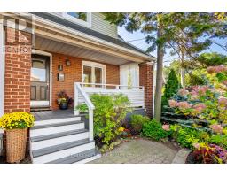 1 HEYWORTH CRESCENT, Toronto, Ontario