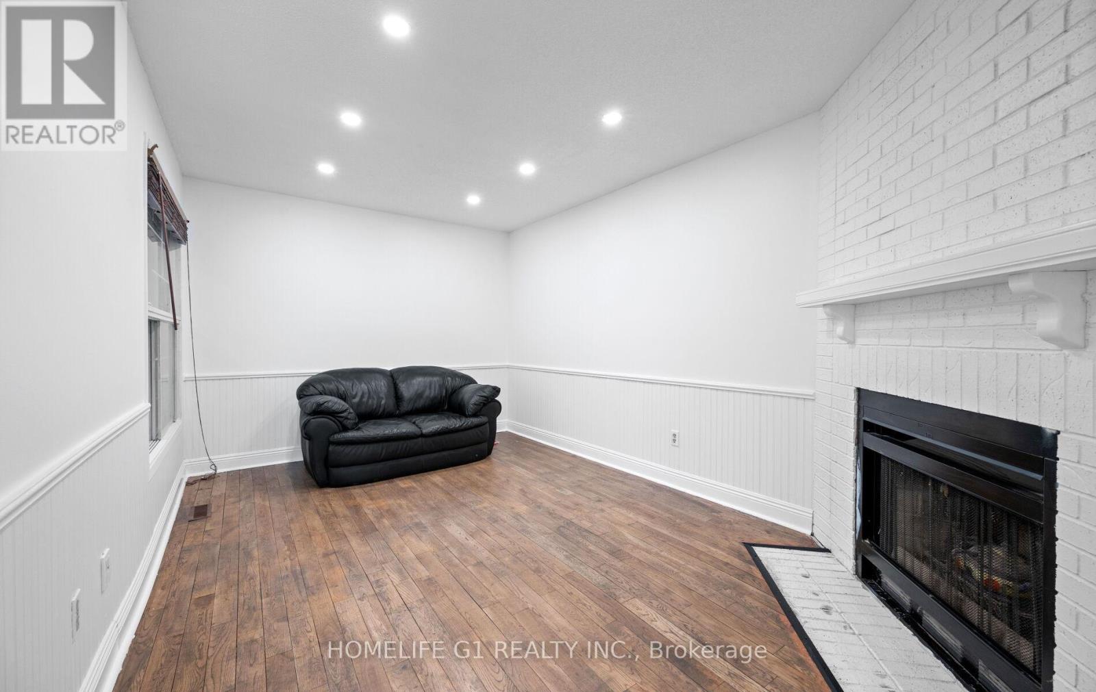 1665 Tawnberry Street, Pickering (Brock Ridge), Ontario  L1X 2B4 - Photo 7 - E12447228