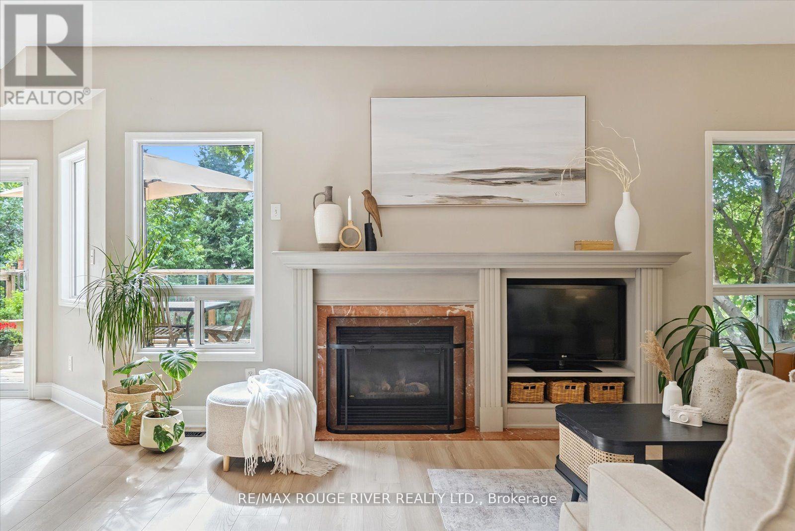 19 Gilchrist Court, Whitby, Ontario  L1R 2P3 - Photo 19 - E12447253