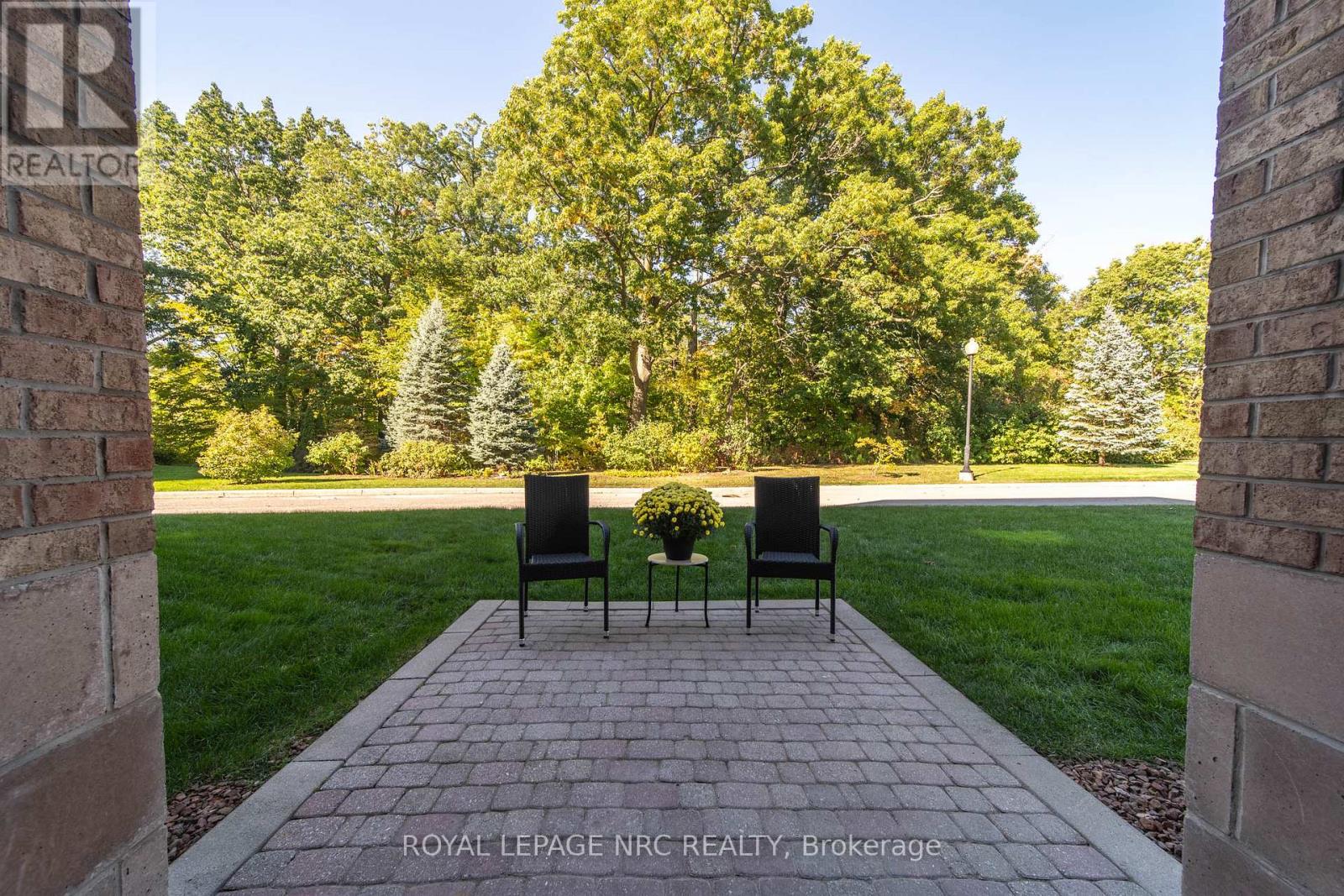 107 - 8111 Forest Glen Drive, Niagara Falls, Ontario  L2H 2Y7 - Photo 16 - X12447306