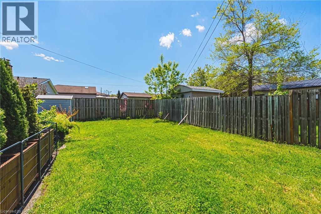 2016 Barton Street E, Hamilton, Ontario  L8H 2Y8 - Photo 22 - 40776682
