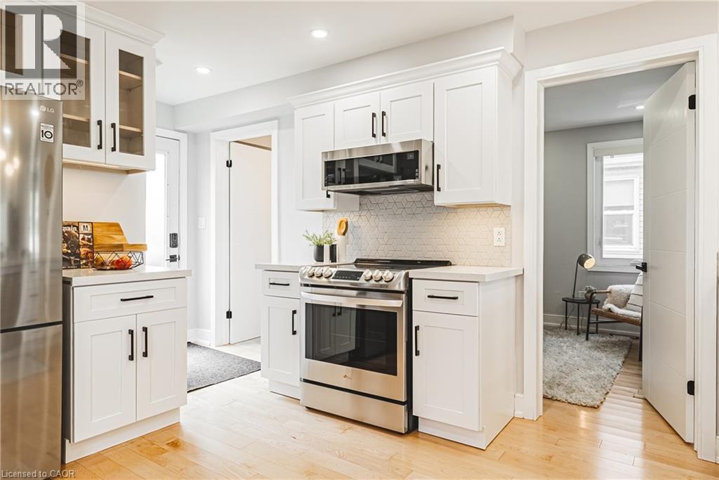 2016 Barton Street E, Hamilton, Ontario  L8H 2Y8 - Photo 9 - 40776682