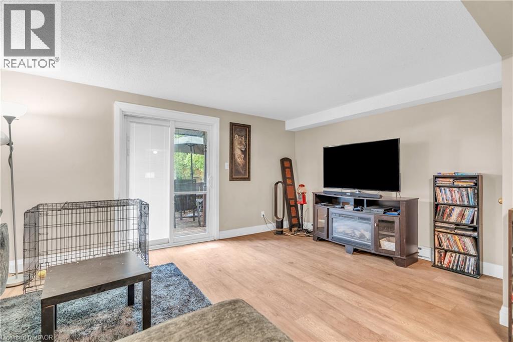 712 Highpoint Avenue, Waterloo, Ontario  N2V 1G9 - Photo 13 - 40737879