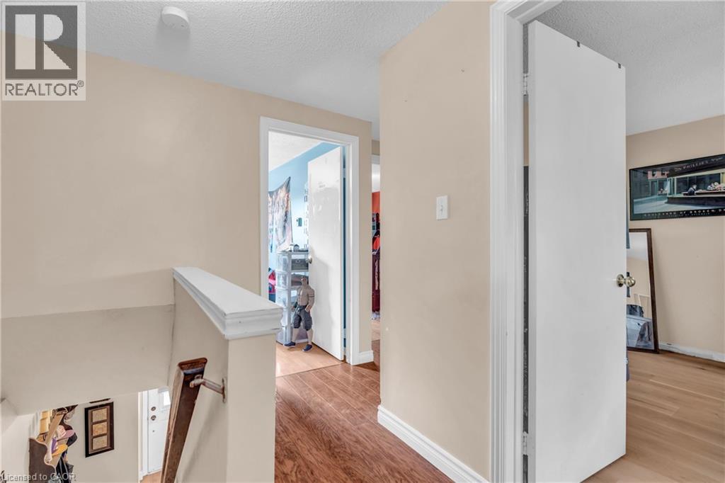 712 Highpoint Avenue, Waterloo, Ontario  N2V 1G9 - Photo 16 - 40737879