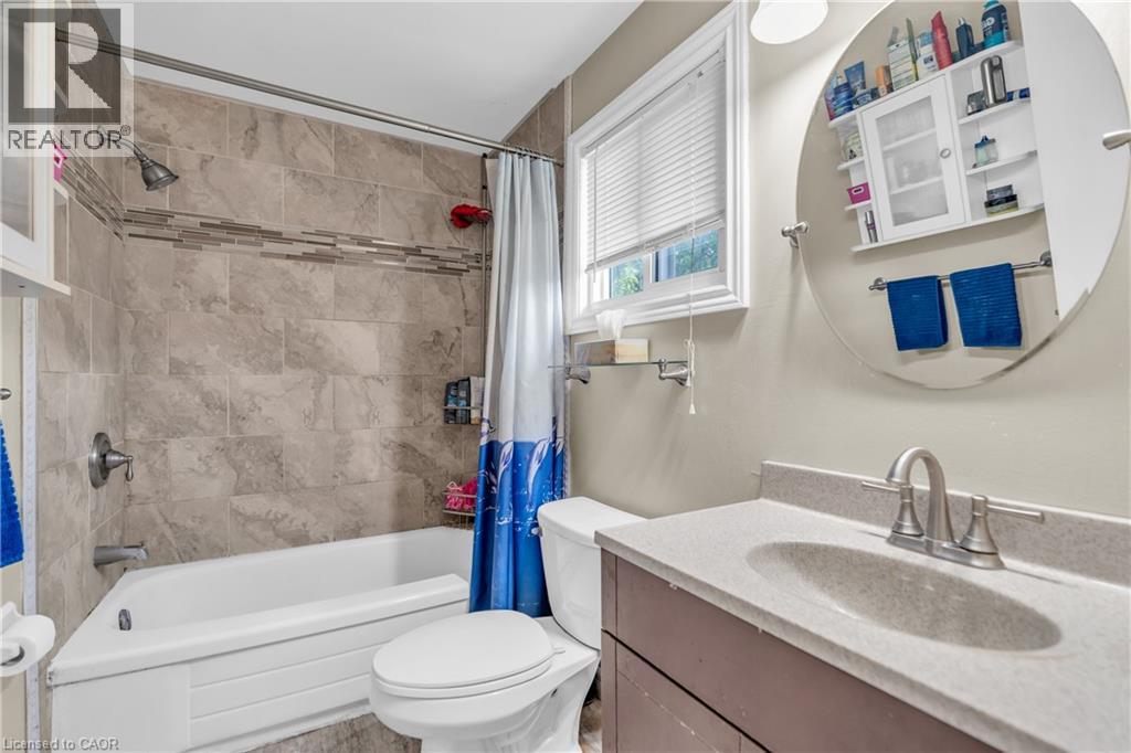 712 Highpoint Avenue, Waterloo, Ontario  N2V 1G9 - Photo 24 - 40737879