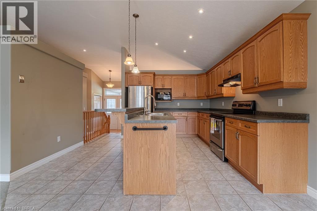 26 Macdonald Crescent, Brantford, Ontario  N3R 8B2 - Photo 13 - 40776714