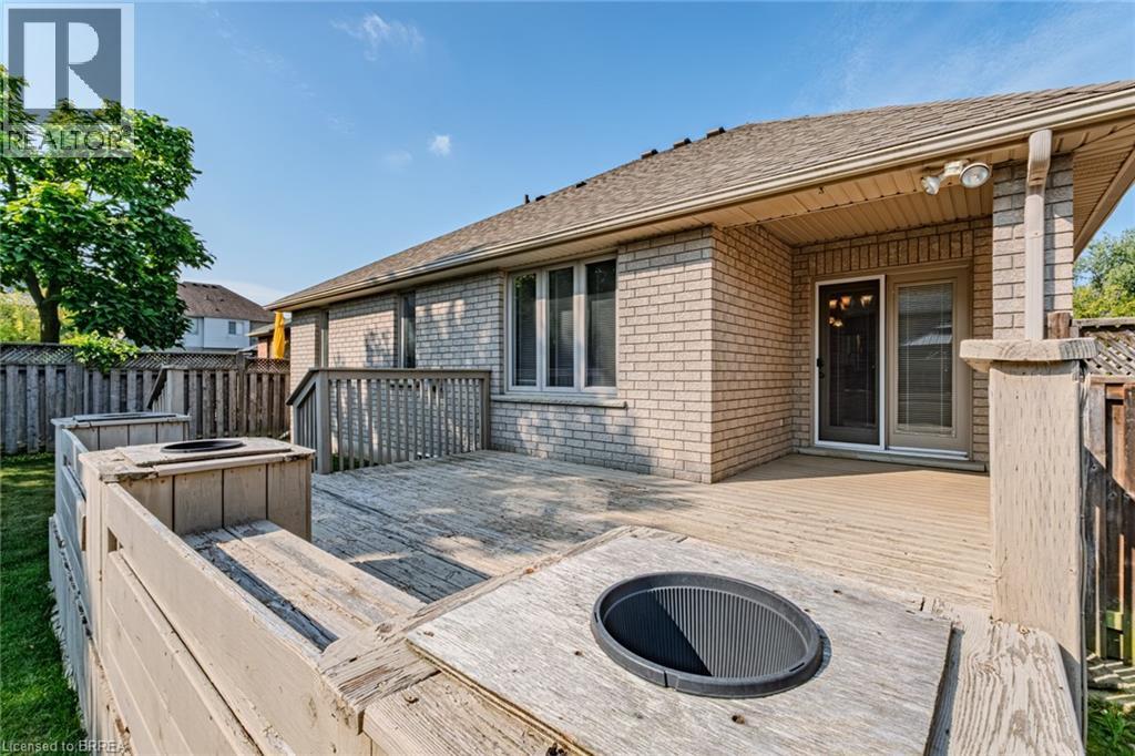26 Macdonald Crescent, Brantford, Ontario  N3R 8B2 - Photo 43 - 40776714